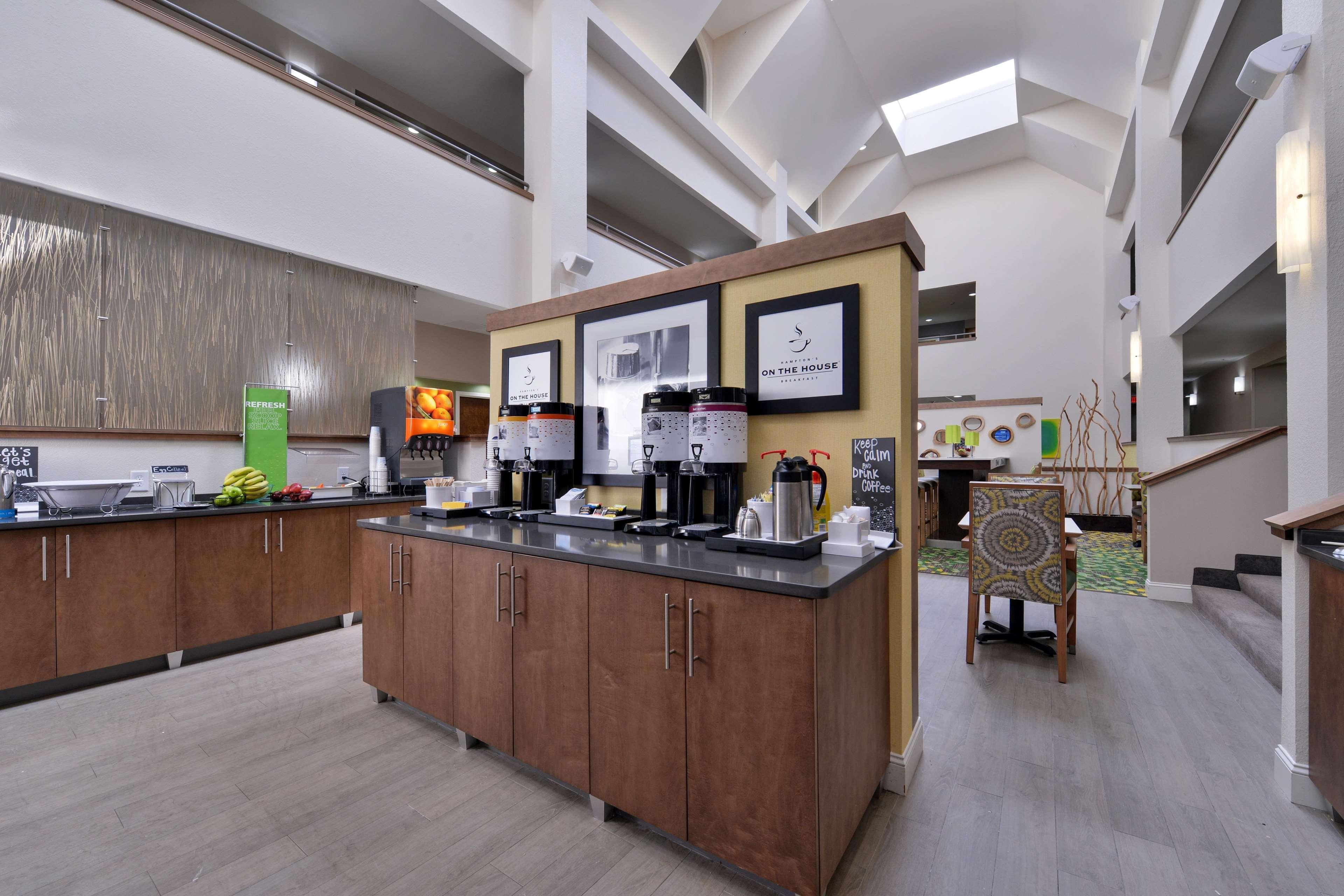 Hampton Inn Cartersville Exteriör bild